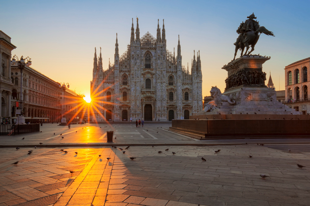 Milan prohibits the sale of food and drinks during late-night hours in response to complaints from residents.