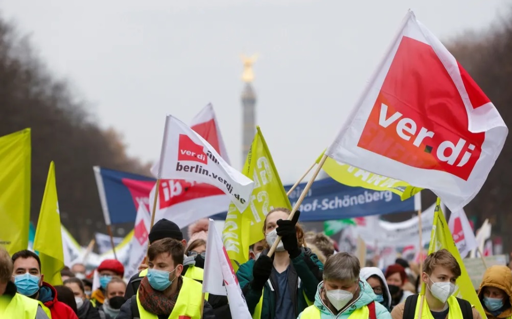 Ver.di announces nationwide German public transport strike for February 2