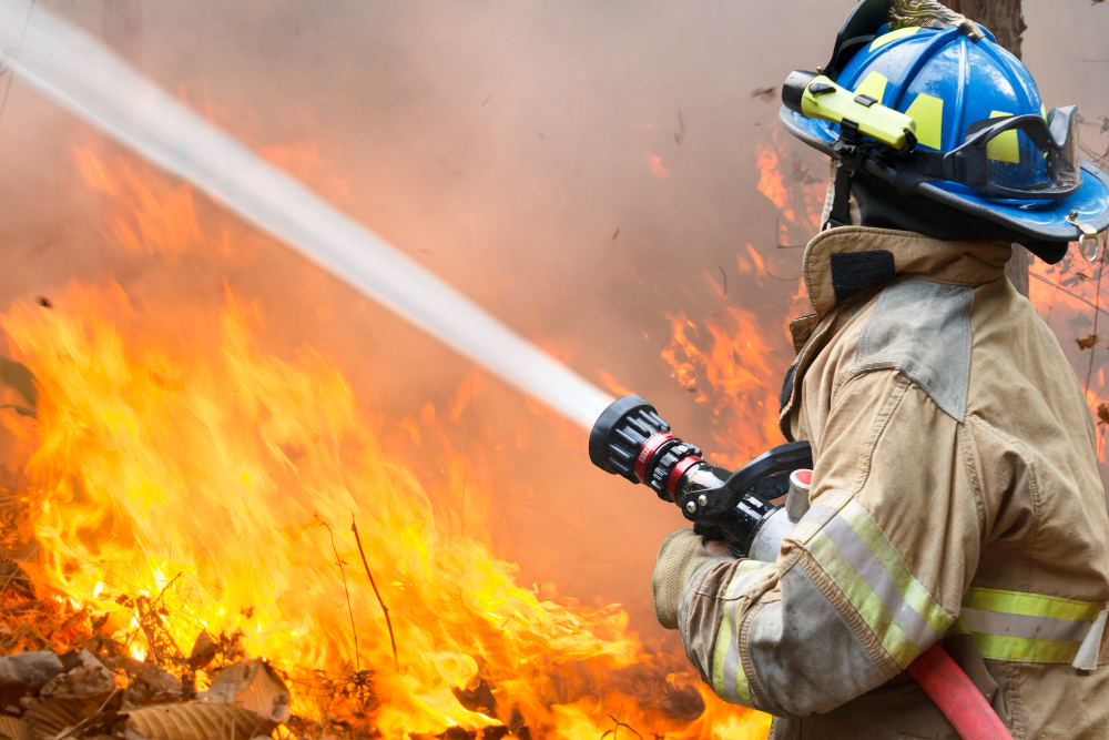 Health Minister reports at least 43 fatalities and 22 injuries in a blaze at a business complex in Dhaka.