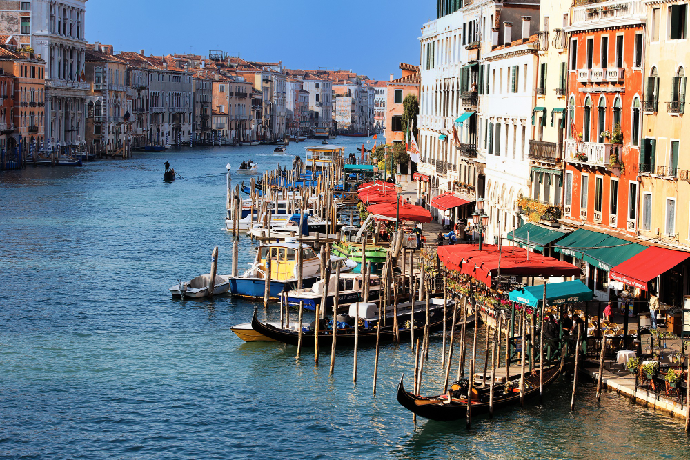 Venice Plans to Increase Tourist Tax and Implement Higher Fees for Certain Visitors