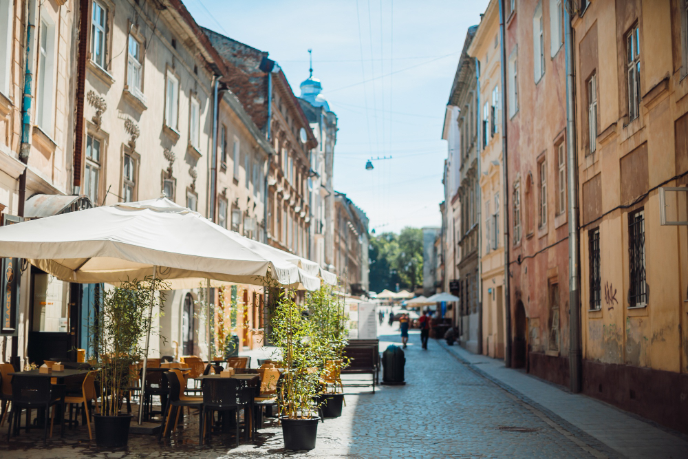 europeans-opt-for-longer-holidays-while-exploring-new-travel-destinations-etc-report-finds