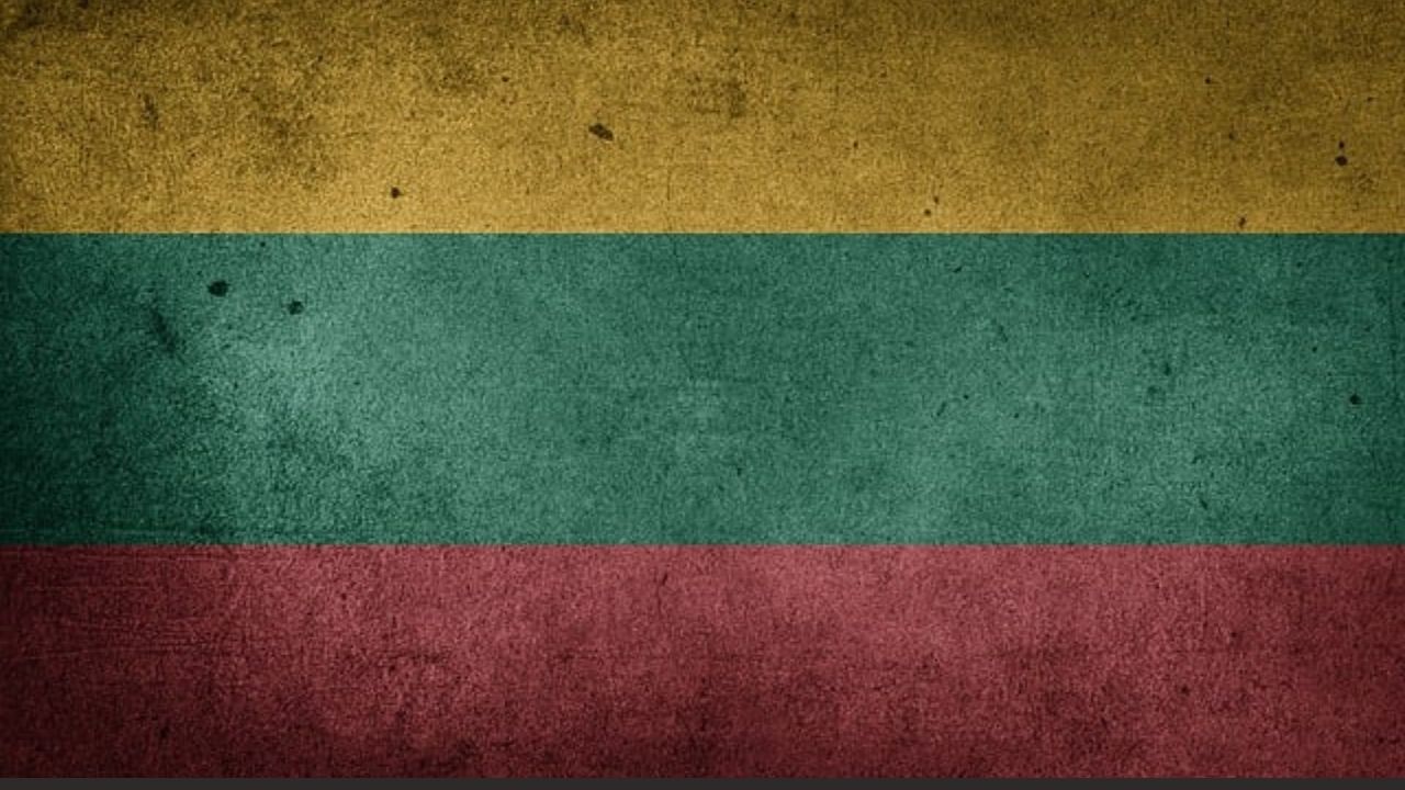 Work in Lithuania: Easier Visas & Growing Job Opportunities